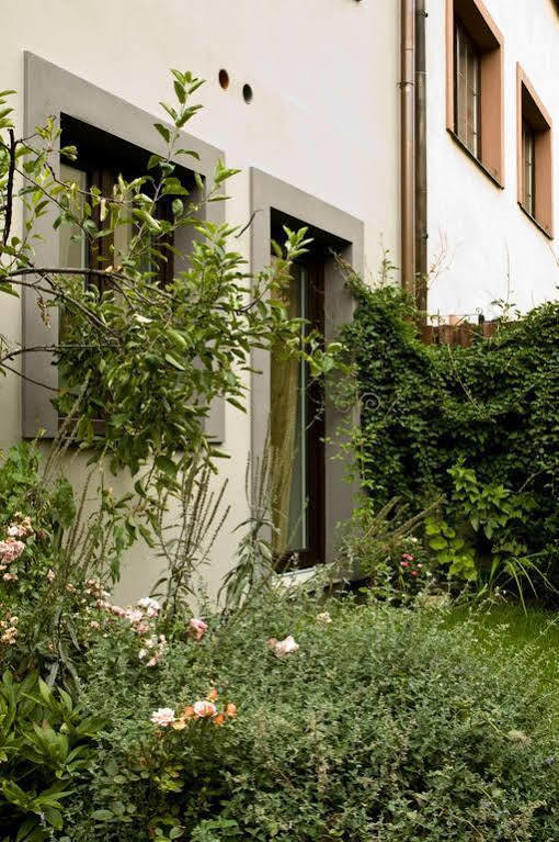 Family Lorenz & Coffee House Praga Exterior foto